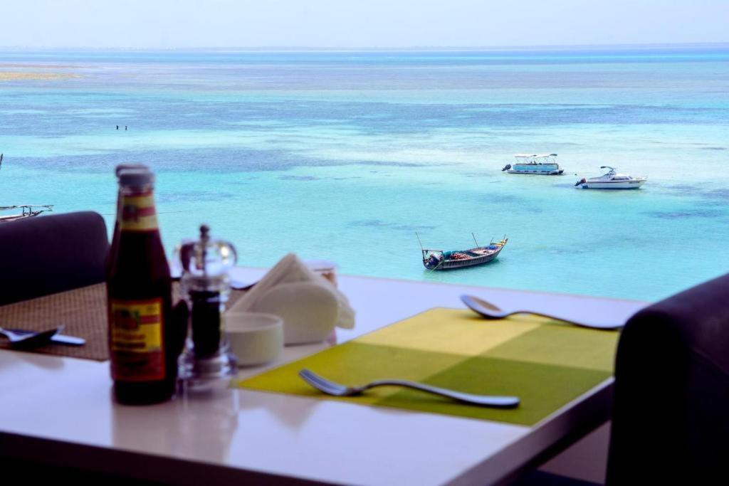 Lazy Beach Hotel Kendwa Luaran gambar